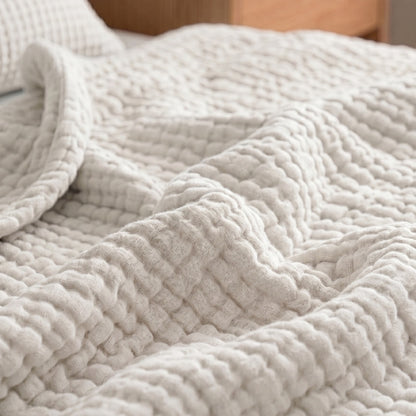 Lilah Muslin Blanket