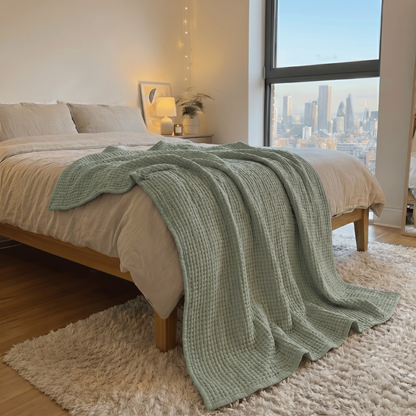 Lilah Muslin Blanket