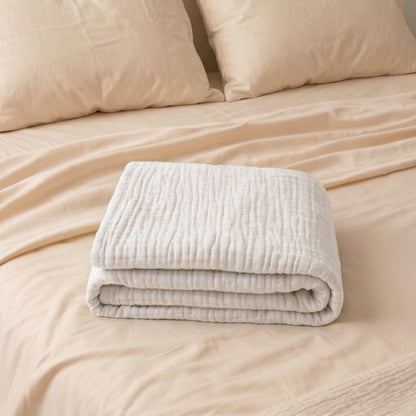 Lilah Muslin Blanket