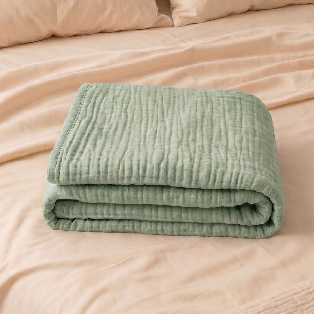 Lilah Muslin Blanket